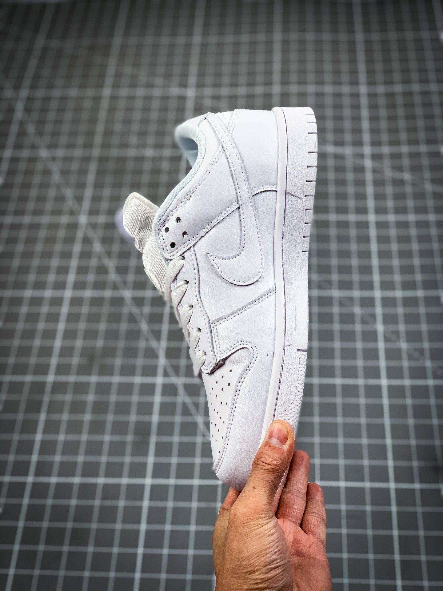 AIR JORDAN 1 LOW