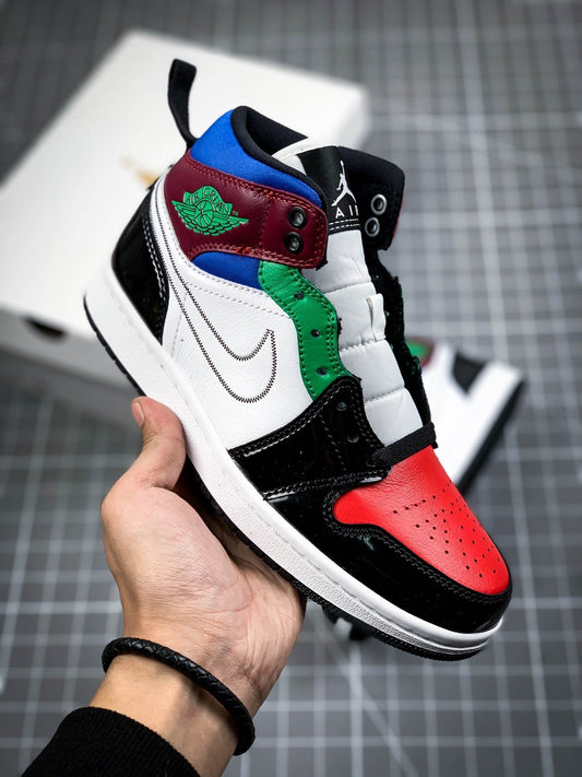 AIR JORDAN 1 MID