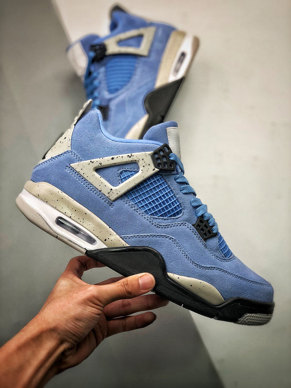 AIR JORDAN 4