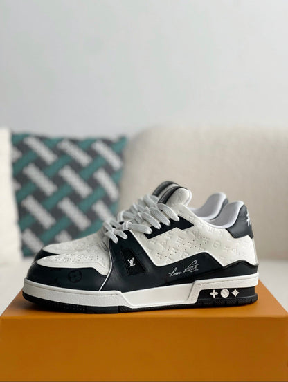 LOUIS VUITTON TRAINER SNEAKERS