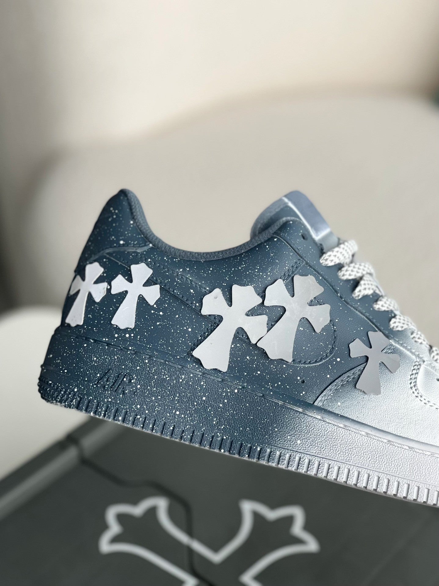 AIR FORCE 1 X CHROME HEARTS