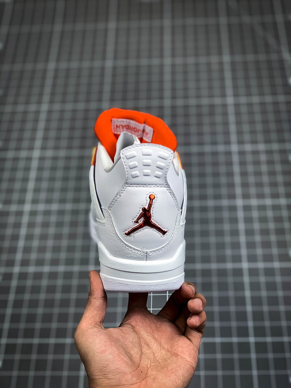 AIR JORDAN 4