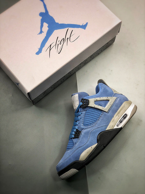 AIR JORDAN 4