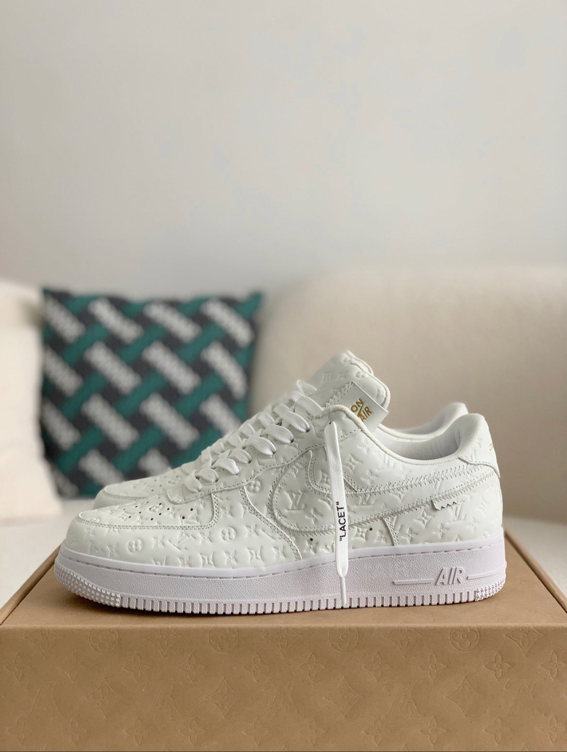 AIR FORCE 1 X LOUIS VUITTON