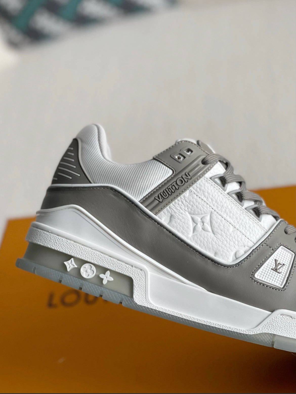 LOUIS VUITTON TRAINER SNEAKERS