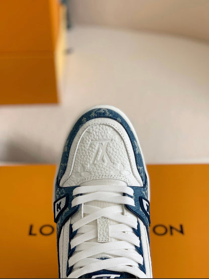 LOUIS VUITTON TRAINER SNEAKERS