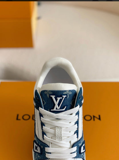 LOUIS VUITTON TRAINER SNEAKERS