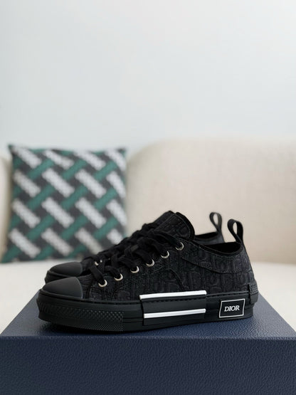 DIOR B23 SNEAKER